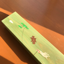 食卓に置ける箸箱　ひこうき凧とムササビ　カトラリーケース　メガネ入れ　小物入れ　蓋付き木製　少人数用 5枚目の画像