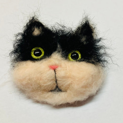 羊毛フェルトの猫シリーズ～手作りピンズ 2枚目の画像