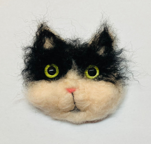 羊毛フェルトの猫シリーズ～手作りピンズ 4枚目の画像