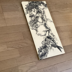 『唐松高木』墨絵・水墨画・墨彩画  絵画  62.0 x 30.0cm  インテリア  壁掛け  原画  アートパネル 3枚目の画像