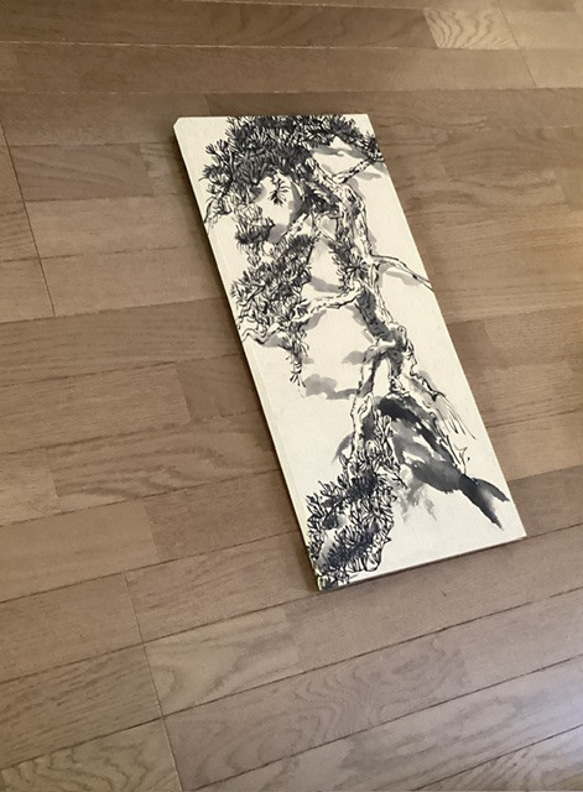 『唐松高木』墨絵・水墨画・墨彩画  絵画  62.0 x 30.0cm  インテリア  壁掛け  原画  アートパネル 3枚目の画像