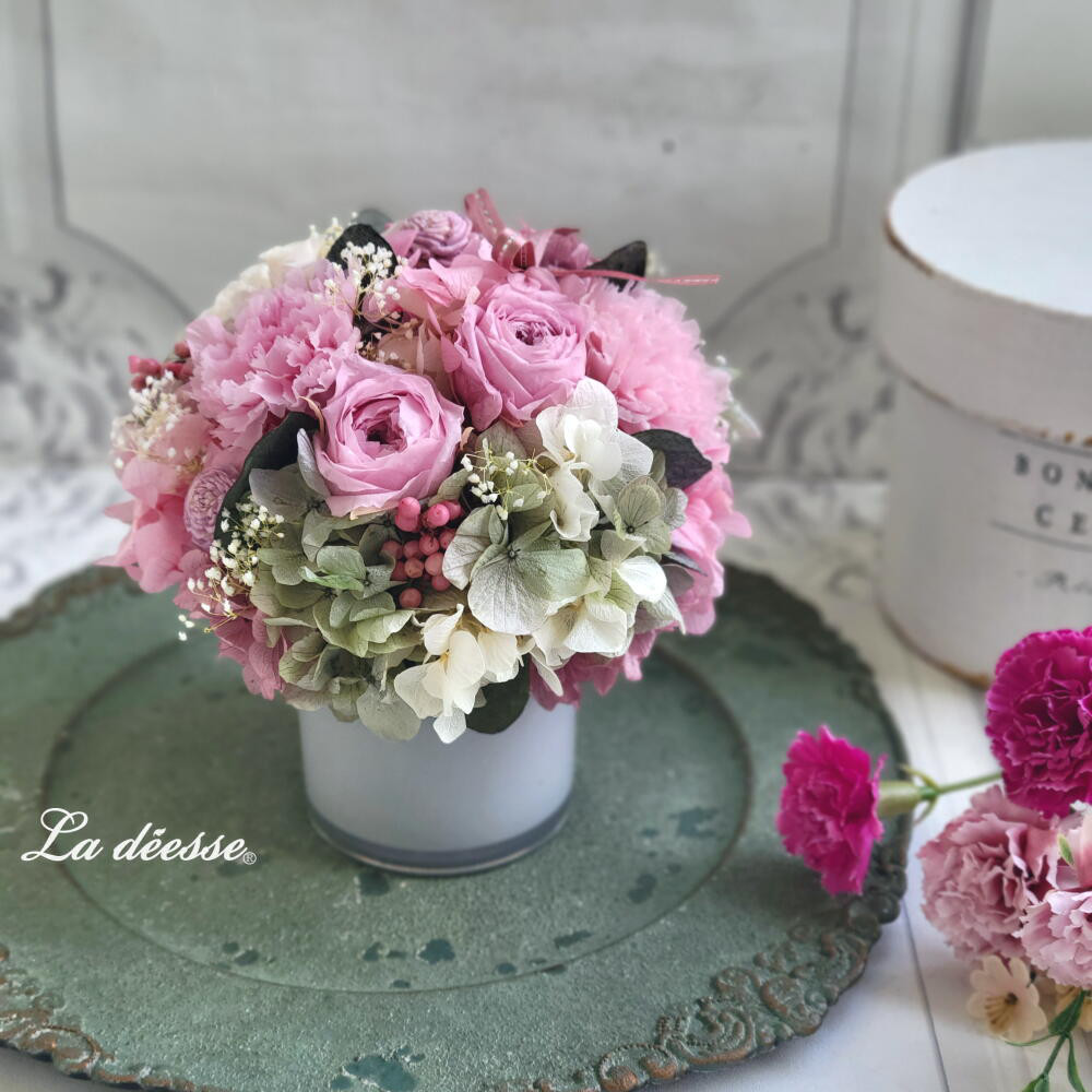 ピンクの花でいっぱい♪キュートなどこから見てもお花いっぱい【creema限定】