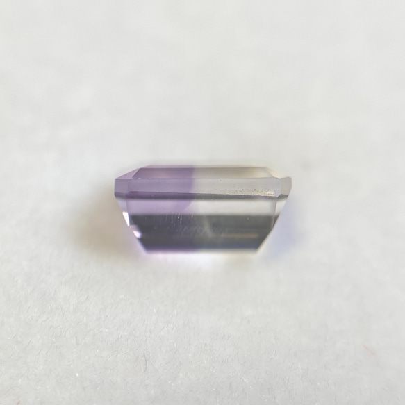 バイカラークォーツ ルース 0.60ct ブラジル産 4枚目の画像