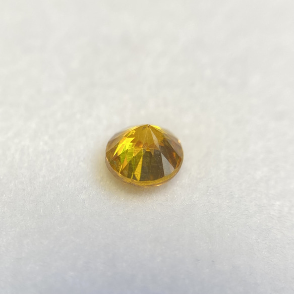 スファレライト ルース 0.38ct 4.0mm スペイン産 5枚目の画像