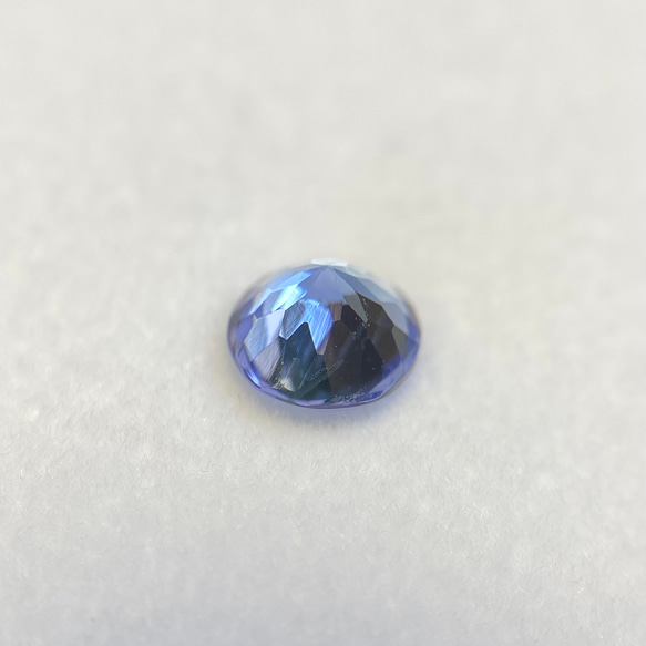 タンザナイト ルース 0.37ct 4.5mm タンザニア産 5枚目の画像