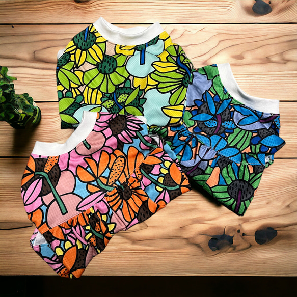 犬服 ハンドメイド 選べる3色♪ カラフル北欧柄のタンクトップ 【公式