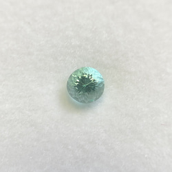 グリーンベリル ルース 0.13ct 約3.3ｍｍ ナイジェリア産 1枚目の画像