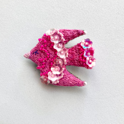 "pink pink pink"  花鳥　刺繍鳥ブローチ 6枚目の画像