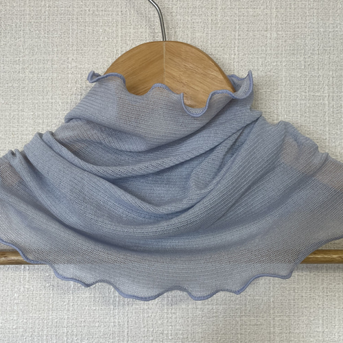 すべすべ肌感シルク20%ポリエステル80%ブルーシルク手作りネック  