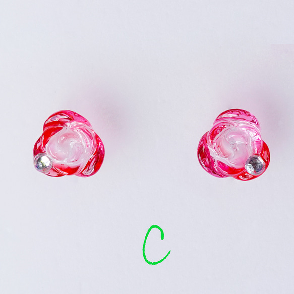 ｢kawaii pink rose B｣28【イヤリング(ピアス交換可)】ピンク ローズ バラ 赤 かわいい きれい 美 18枚目の画像