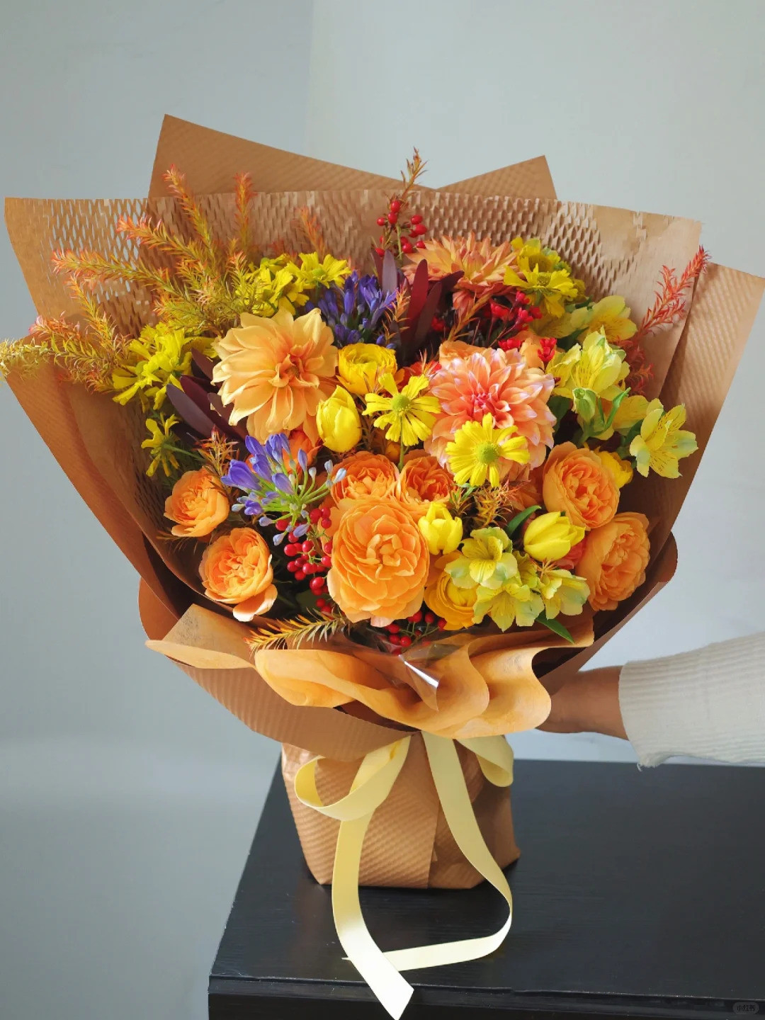 季節の生花ブーケ- Lサイズ,オレンジ系