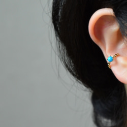 【14kgf】スリーピングビューティーターコイズのイヤーカフ 4枚目の画像