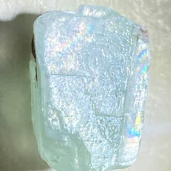 【心の安寧】エメラルドグリーンカルサイト　原石　ラフストーン　細石 2枚目の画像