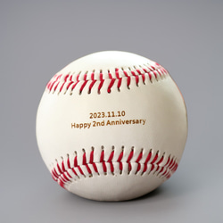 (畢業禮物)雷射雕刻客製化棒球(可客製四個圖和兩段文字) 第1張的照片