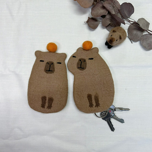 カピバラ 羊毛フェルト キーカバー キーバッグ 純ハンドメイド キー