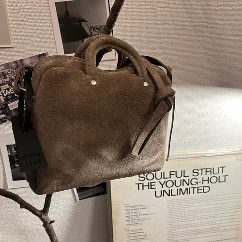 ポシェット kudu革ポシェット スエードポシェット 可愛いポシェット