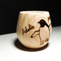 ヒノキが香る木製カップ　アデリーペンギン 3枚目の画像