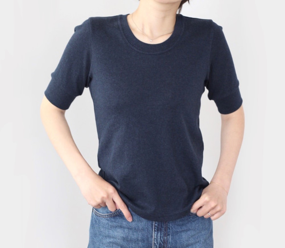 【yucco様 専用】日本製オーガニックコットン 形にこだわった 大人の4分袖 袖口リブTシャツ【サイズ・色展開有り】 1枚目の画像