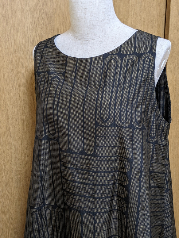 SOLD　着物リメイク　ワンピース　大島紬　M〜L 