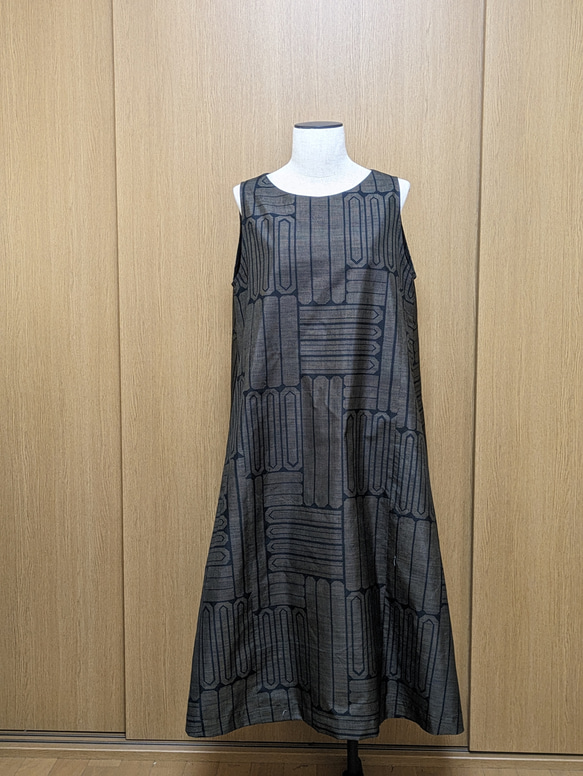 SOLD　着物リメイク　ワンピース　大島紬　M〜L 