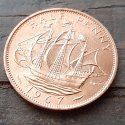 イギリス 英国 ハーフペニーコイン 1967年 10枚 船デザイン 直径25.5mm。重さ5.70g。 2枚目の画像