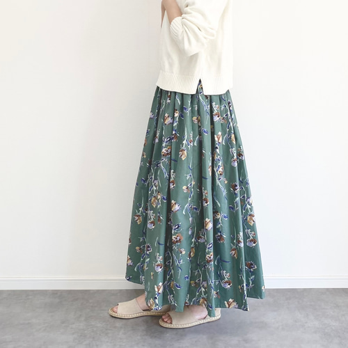 ♦︎メルマガ掲載♦︎ビンテージフラワー柄 コットンスカート くすみ