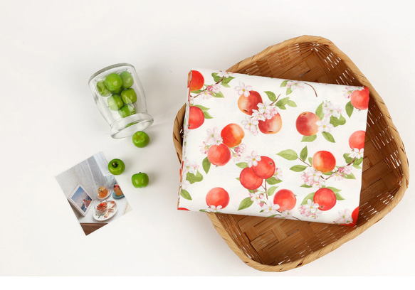 韓国製 果物柄 りんご柄 りんごとりんごの花 生地 コットン100％シーチング Apple Flower 14枚目の画像