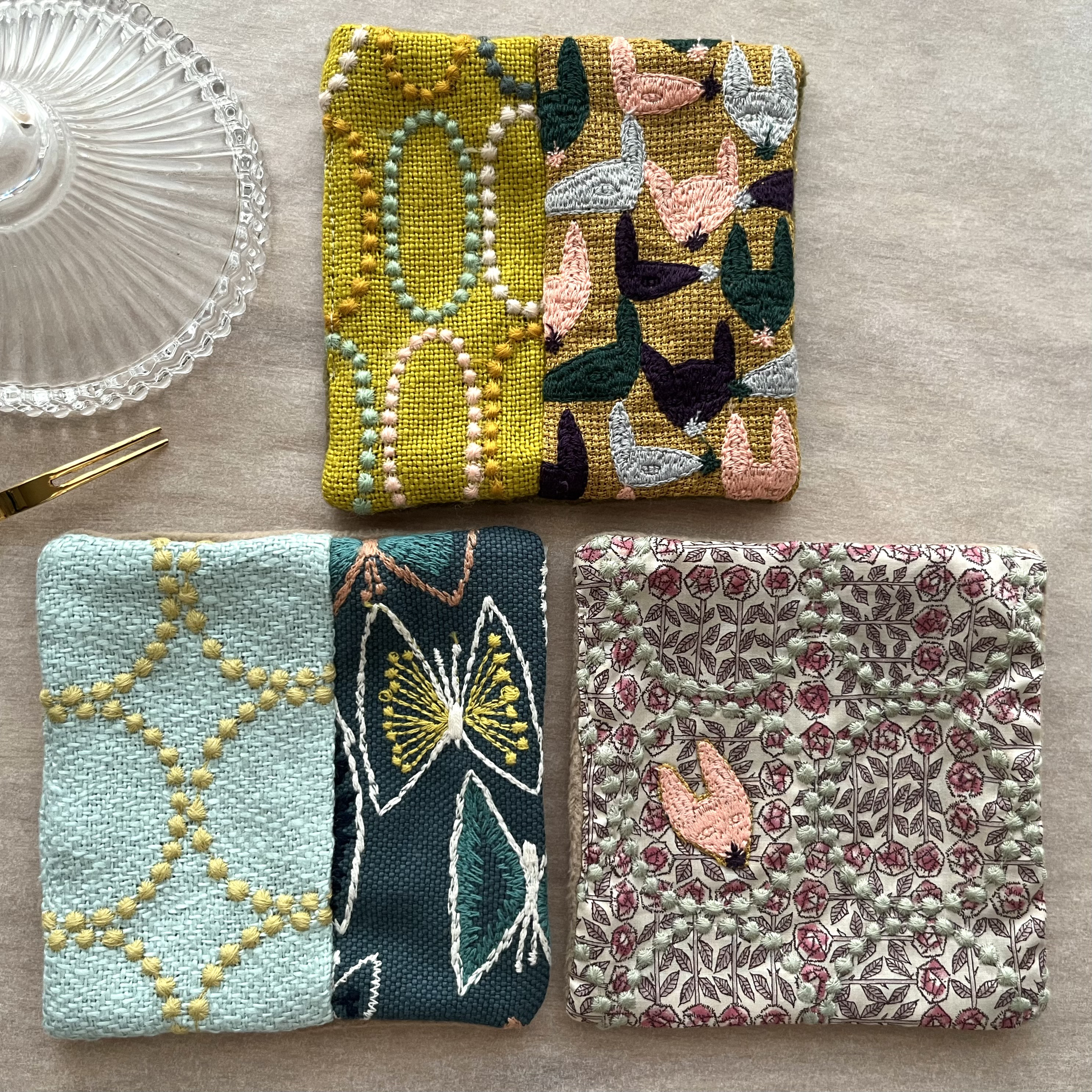 ✨タグ付き✨ミナペルホネン　タンバリン　カドルパース　シルク素材　ケース