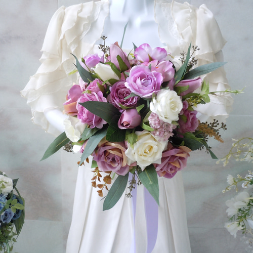 ブライダルブーケ リースブーケ 紫 ピンク 紫のライラックとピンクのお花ナチュラルシャワークラッチブーケ