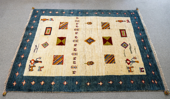 197×157cm【ペルシャ絨毯 手織りギャッベ】アマレ族ギャッベ ギャベ 2枚目の画像