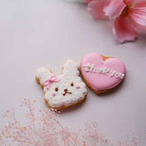 うさぎ＋ハート】アイシングクッキー2枚セット クッキー Kitty Sweets