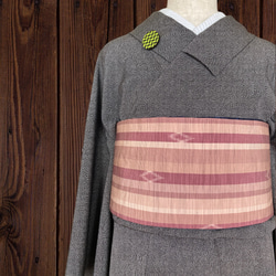*和服布*成人平子腰帶，半寬，由海軍藍色的Yuki Tsumugi和紅豆垂直條紋製成。長427cm。 第9張的照片
