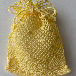 レース編み　パイナップル編みのミニ巾着 1枚目の画像