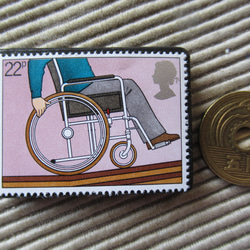 イギリス　切手ブローチ 9614 3枚目の画像