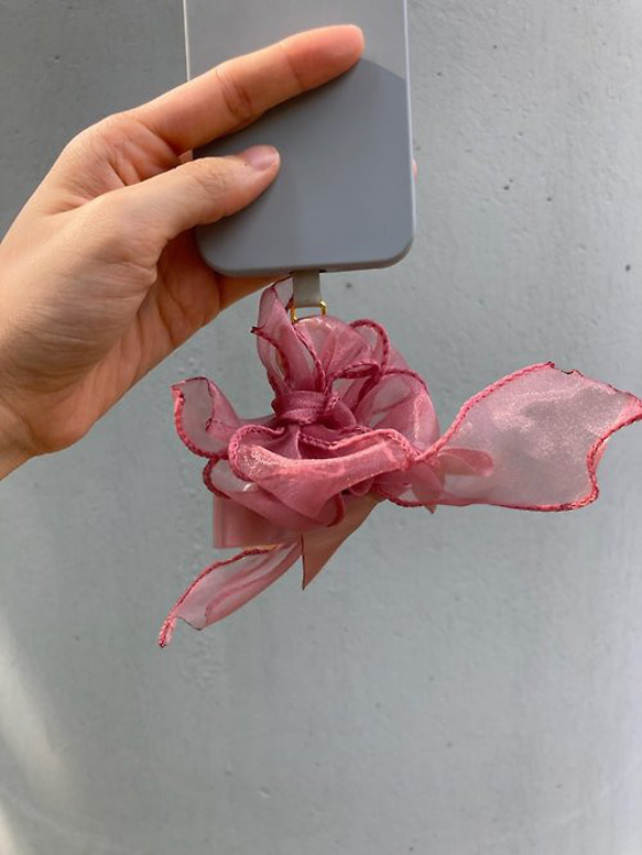 ピンクパールフラワーウィービング4way携帯電話ストラップ帽子キーホルダー手首の花手作り 6枚目の画像