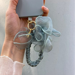 グレー グリーンの花織り 4way 携帯電話ストラップ帽子キーホルダー手首の花手作り 6枚目の画像