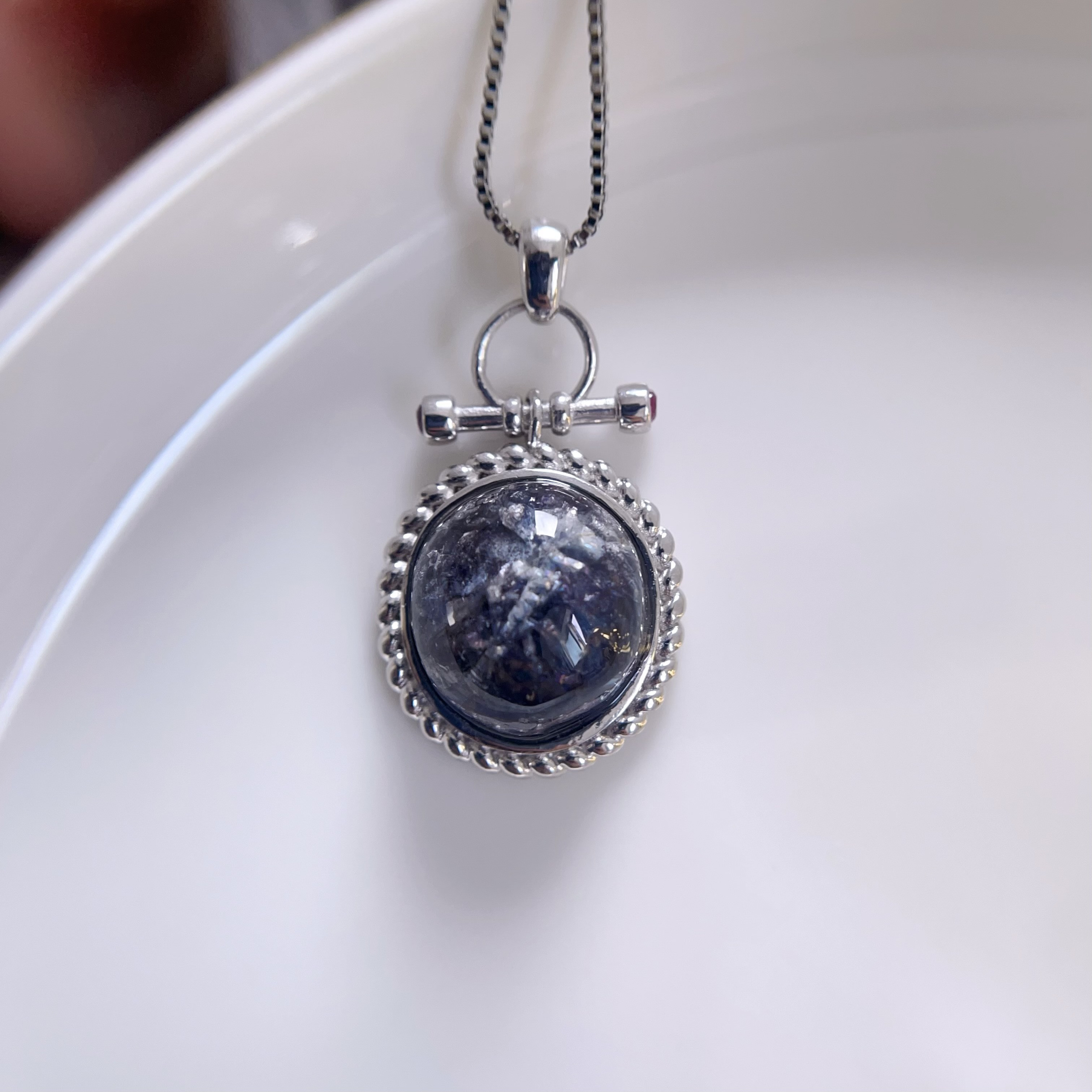 天然無処理　スティブナイトインクォーツ　デザイン　ペンダントトップ　No4722