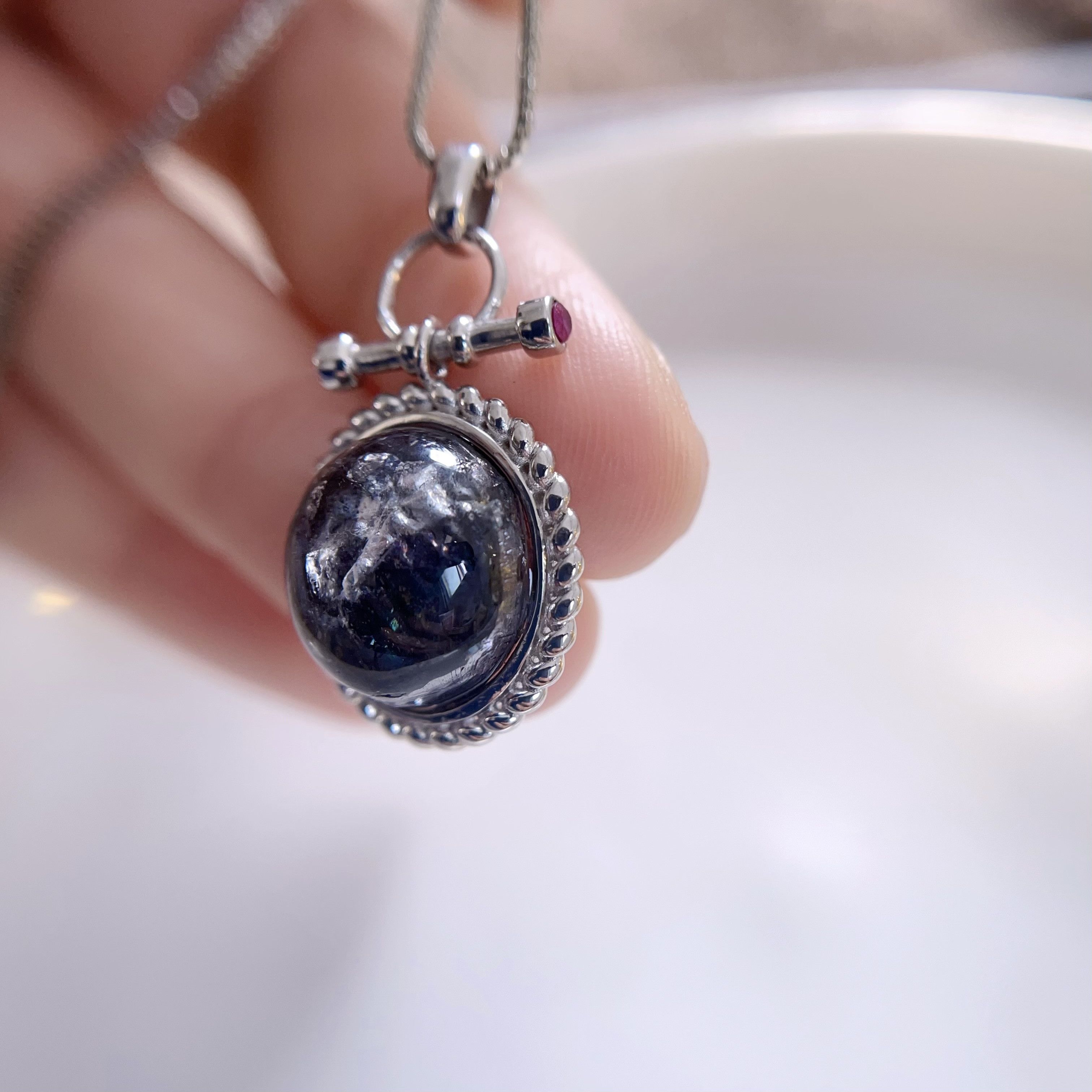 天然無処理　スティブナイトインクォーツ　デザイン　ペンダントトップ　No4722