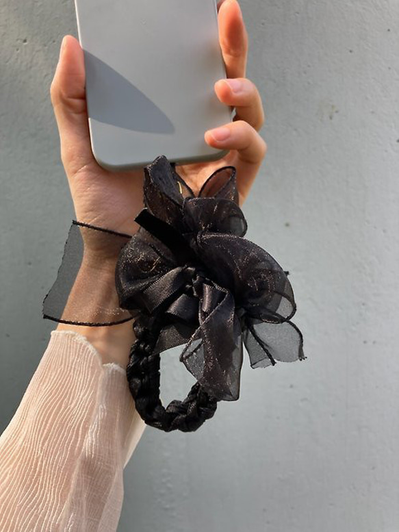 黒の花織り 4way 携帯電話ストラップ帽子キーホルダー手首の花手作り 1枚目の画像