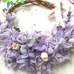 【パープル】プリザーブドフラワーのアジサイミニリース　紫色　フラワーリース　ハーフムーン　紫陽花　小さめ　15cm 3枚目の画像
