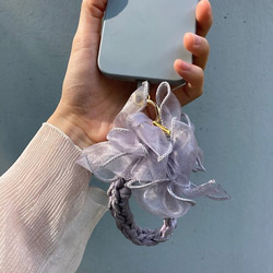 グレーの花柄織り4way携帯電話ストラップ 1枚目の画像