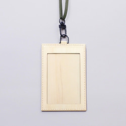 曲がる木のIDケース パスケース 社員証入れ（たて型）(グリーン＋ブラックパーツ）ヴィーガンレザー 天然木 無料箱入り　 5枚目の画像