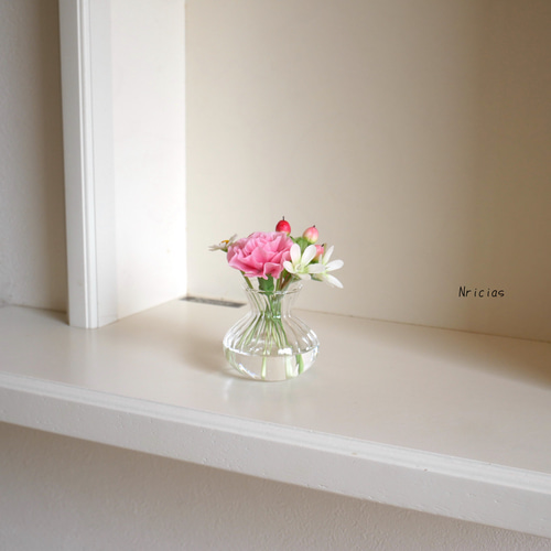 ちょこんとさん。置くだけ♪美しいを貴方に✿クレイフラワー