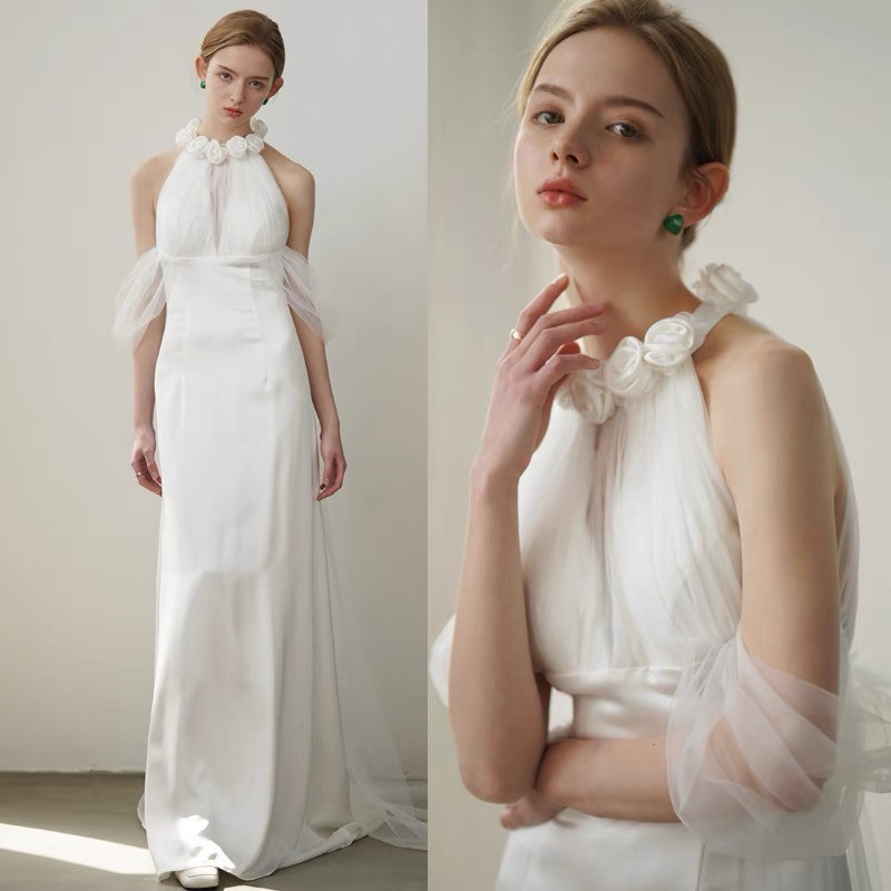 ホルターネック　サテン　フラワー　二次会　前撮り　ウェディングドレス（WD242203）