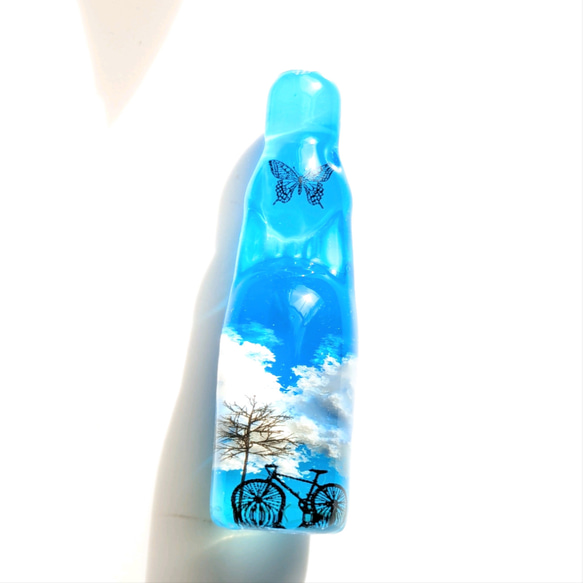 【¥5000で送料無料】レジンオブジェ/風景のラムネ瓶・小休止/レジン/オブジェ/雲レジン 5枚目の画像