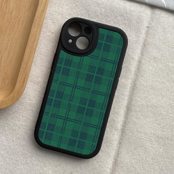 智慧型手機保護殼 兼容所有 iPhone 15/14/13/12/11 等型號 綠色格子 全包防震手機套 第3張的照片