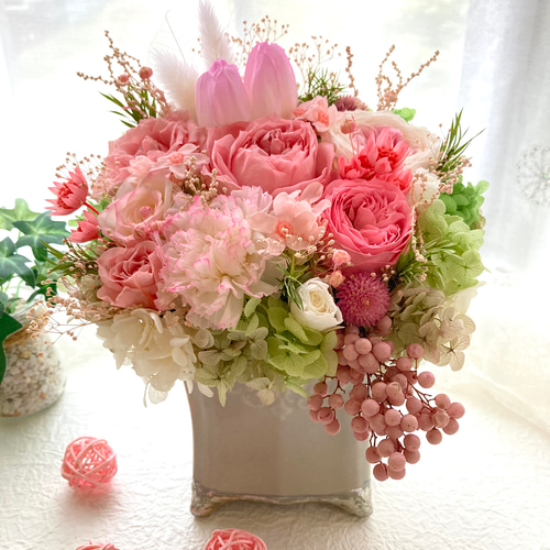 感謝価格です♪❱ 造花アレンジメント♡ 八重桜・チューリップ・マム