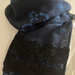 ハンドメイド◆ストール藍リネン蝶々実と花刺繍お花の刺繍レースフリンジレース 4枚目の画像