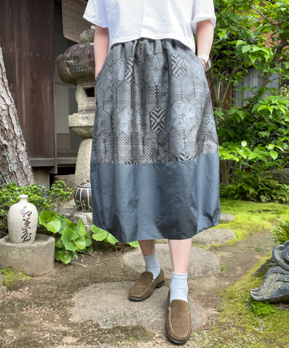 【着物リメイク】ふんわりバルーンスカート/リバーシブル/大島紬 1枚目の画像