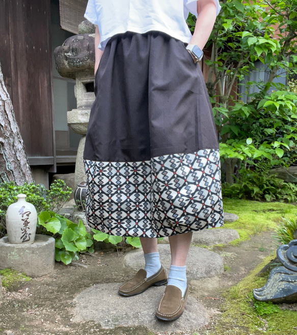 【着物リメイク】ふんわりバルーンスカート/リバーシブル/大島紬 2枚目の画像